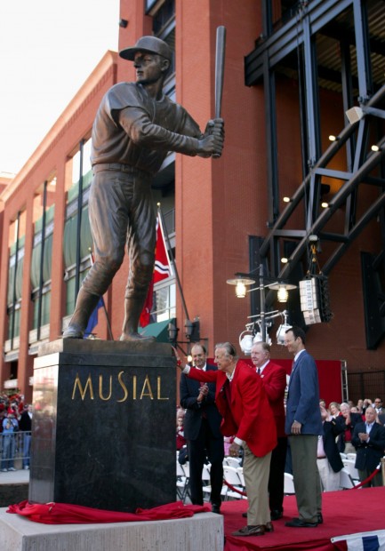 Stan Musial Statue at Busch Stadium St Louis MO T-Shirt
