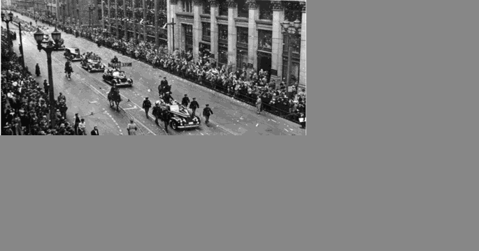 1942: A shy south St. Louis fighter pilot gets a hero's welcome back home - Vimarsana News