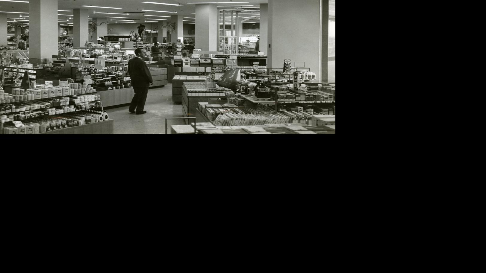 Crestwood Plaza: Where the big stores were History stltoday com