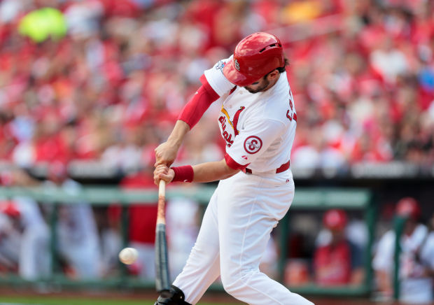 Matt Carpenter slugs pinch-hit 3-run home run