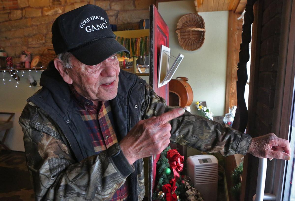 to conservative Liberal, Mo.