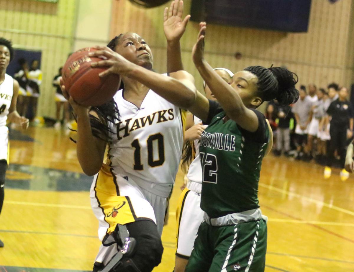 Hazelwood Central stays on a roll, beats Pattonville for first district