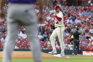 Cardinals take on Rockies at Busch Stadium