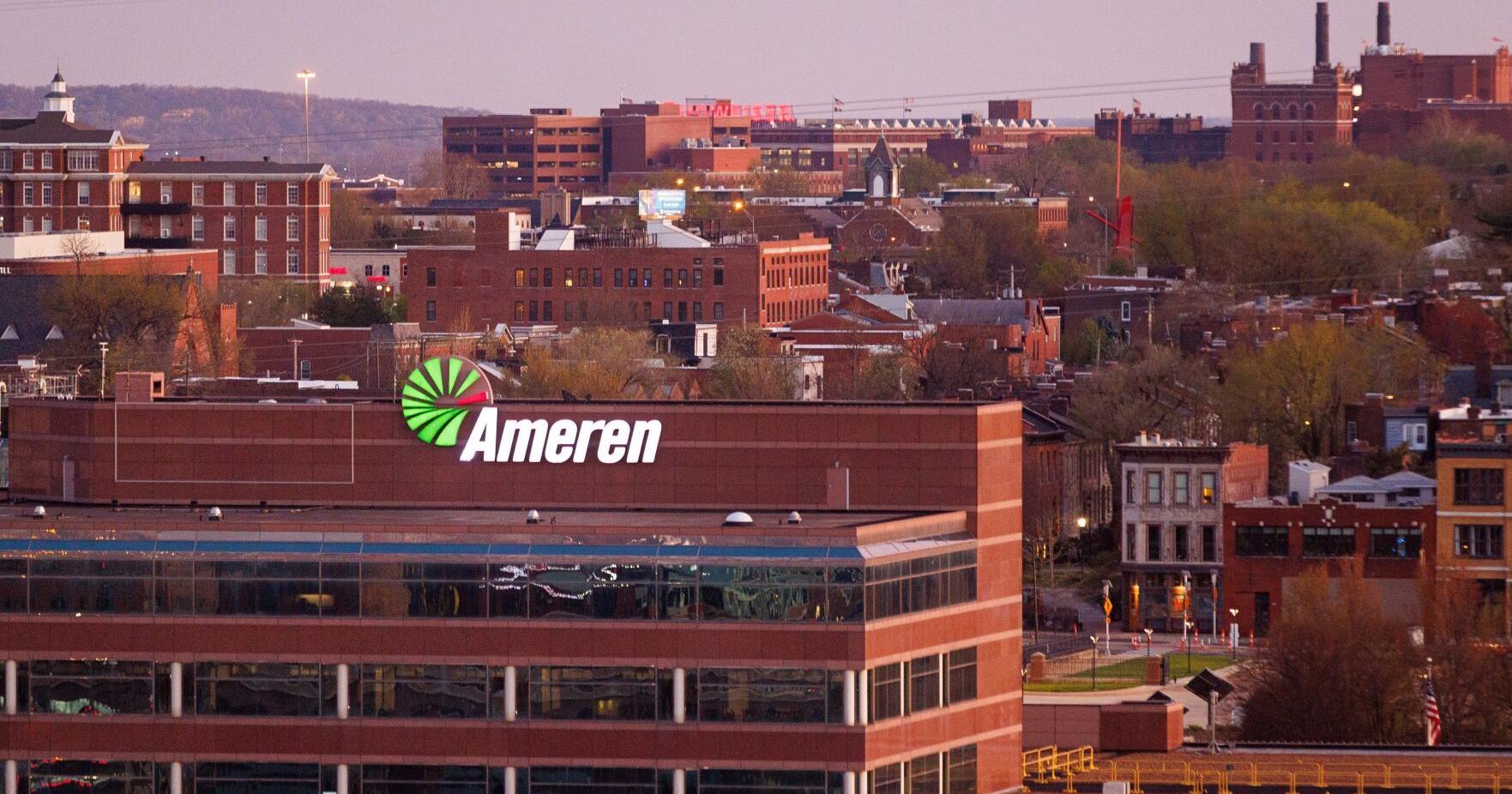 More than 53,000 remain without power in St. Louis region after storm - Vimarsana News