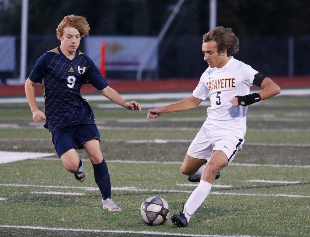 Lafayette starts challenging stretch by winning at Holt