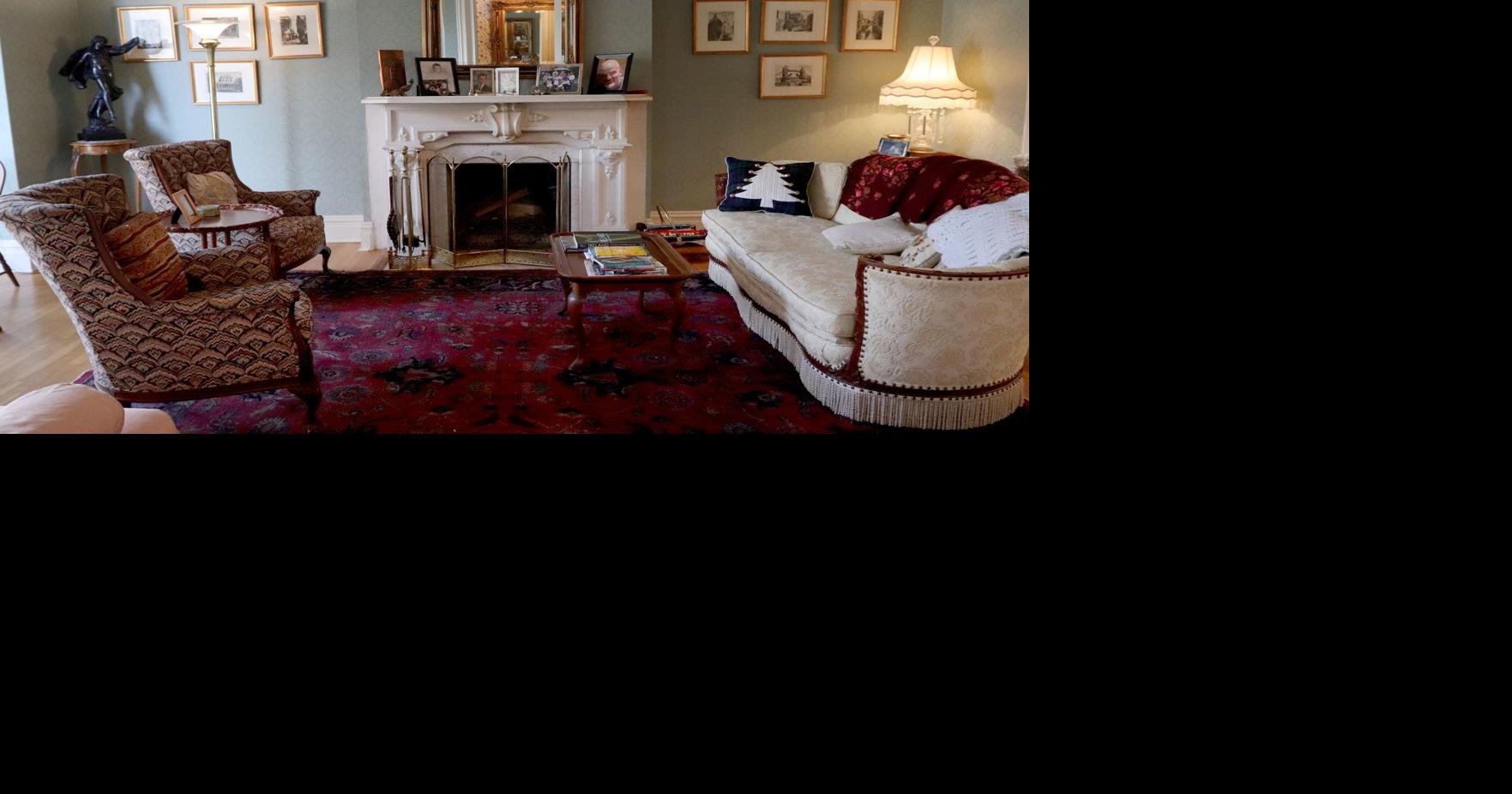 At home Victorian 'painted lady' featured on Lafayette Square Holiday