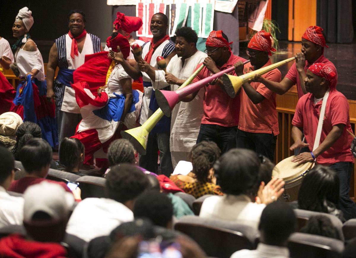 Celebrating Kwanzaa At The St Louis Art Museum Entertainment Stltoday Com