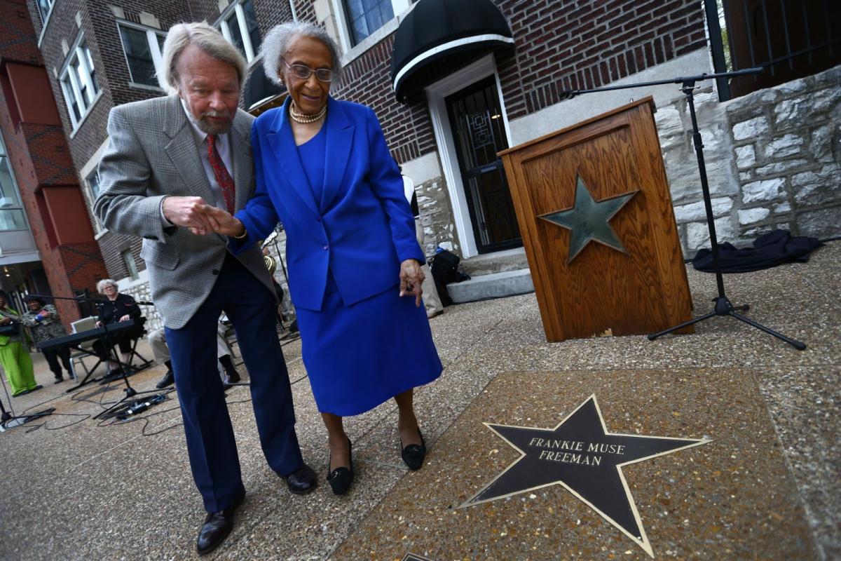 Frankie Freeman gets star on Walk of Fame