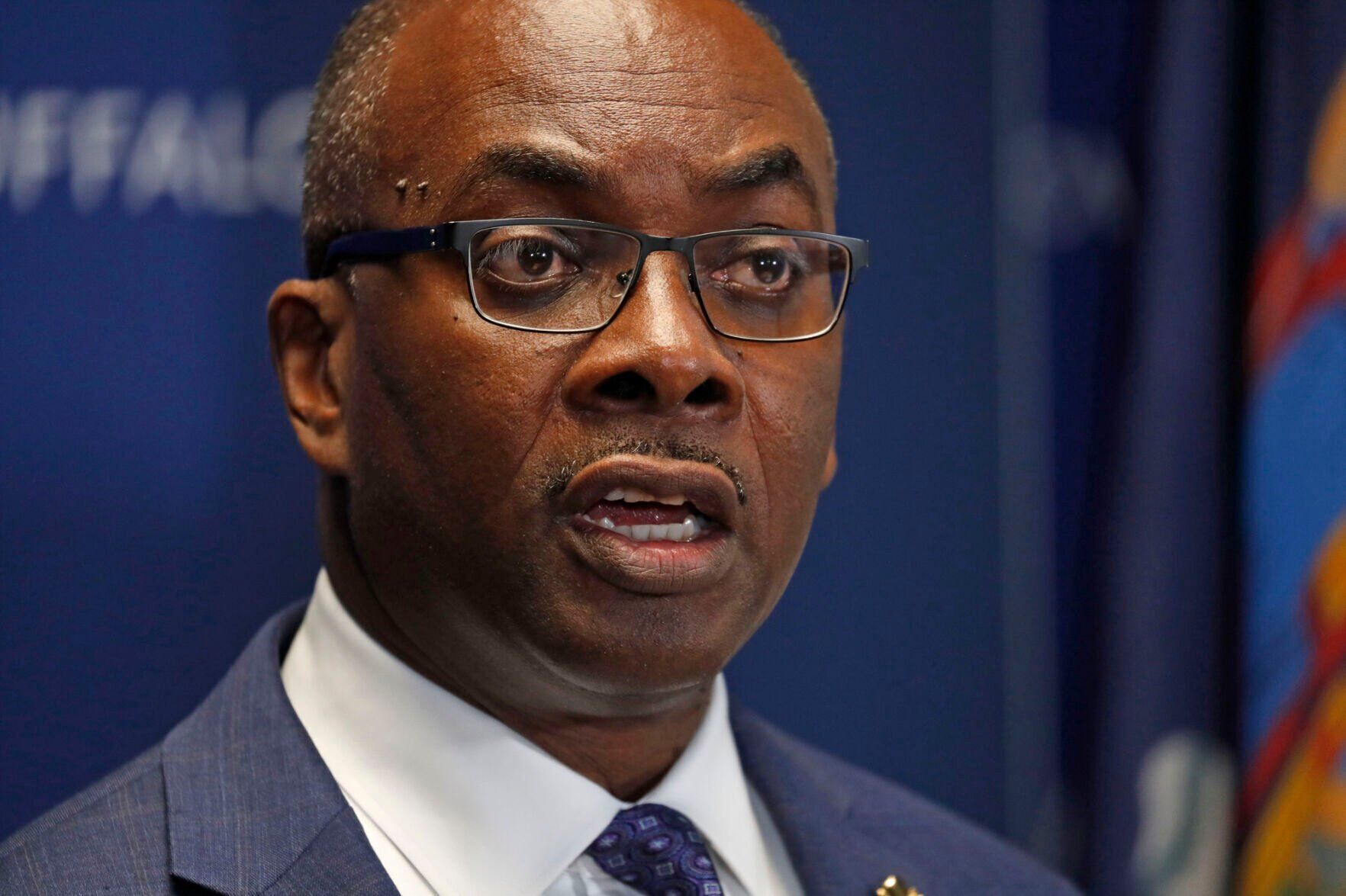 Buffalo mulls lasso-type restraint, but says timing not related to shooting