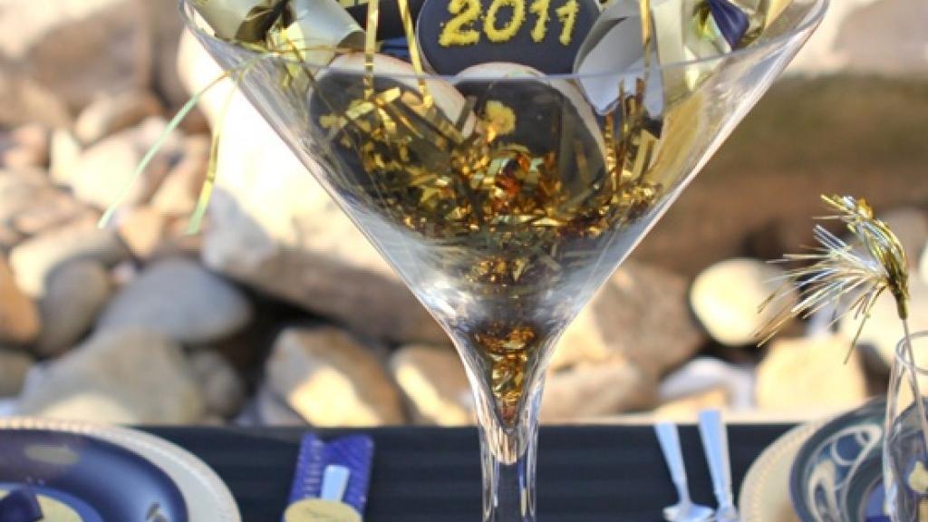 Eve table centerpiece flower year years centerpieces crystal tree DIY centerpiece for New Year's Eve | Multimedia | stltoday.com