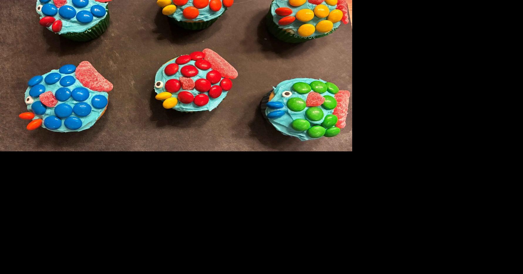 Volunteers make birthday cakes for St. Louis kids in foster care