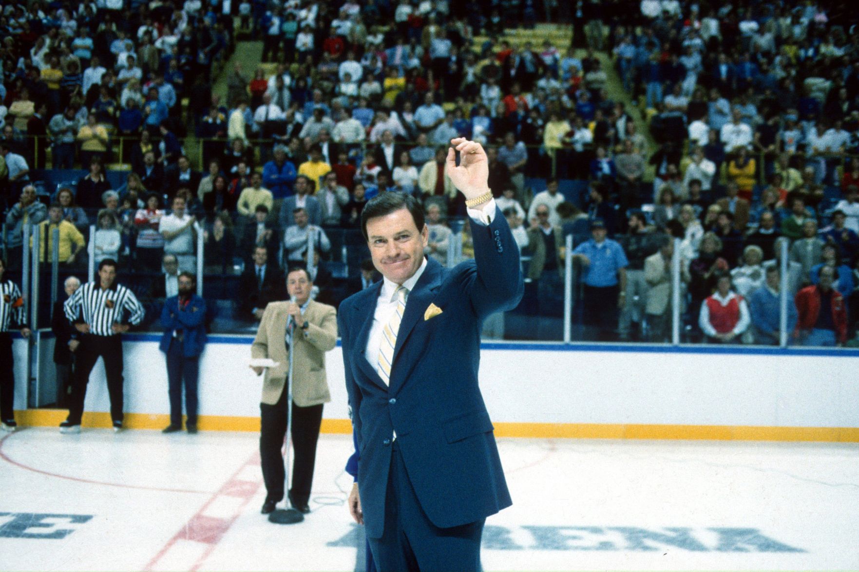 Former Blues Owner Mike Shanahan Dies | St. Louis Blues | Stltoday.com