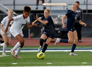 Francis Howell Central stays hot with shutout win over Pattonville in district opener