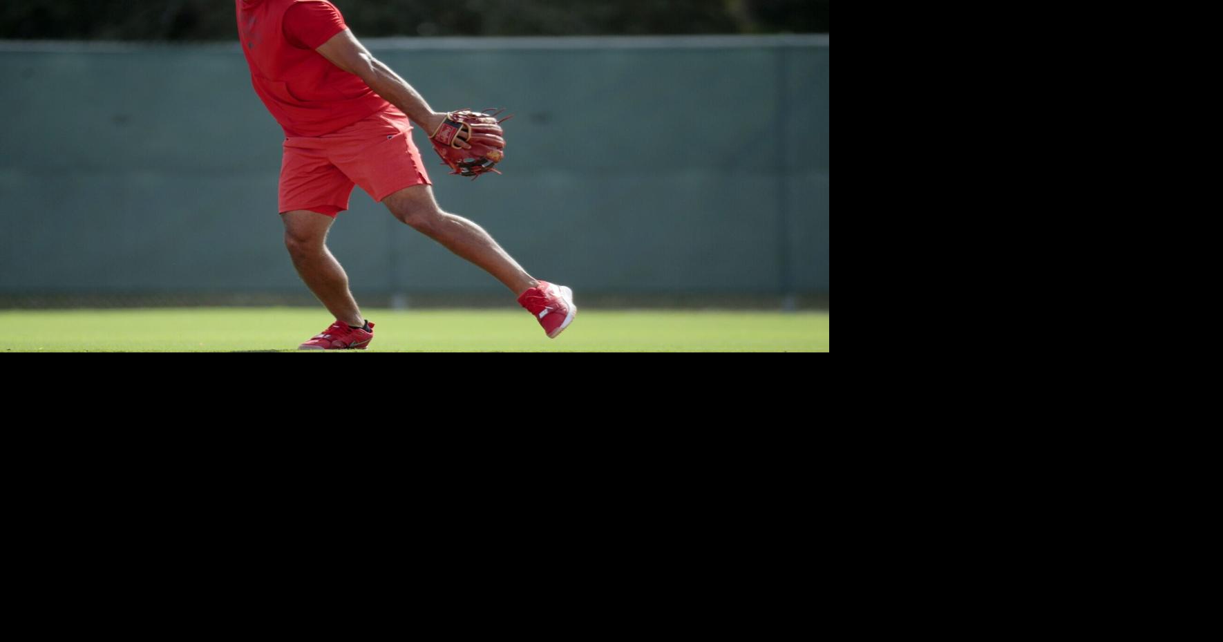 Cardinals' Fermin improving defense in quest for roster slot