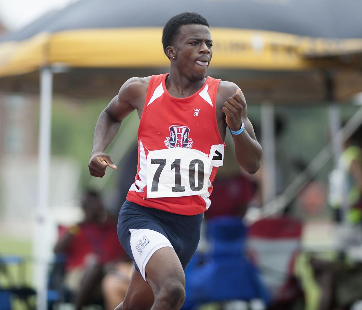 Miller sets AAU division record in 1,500