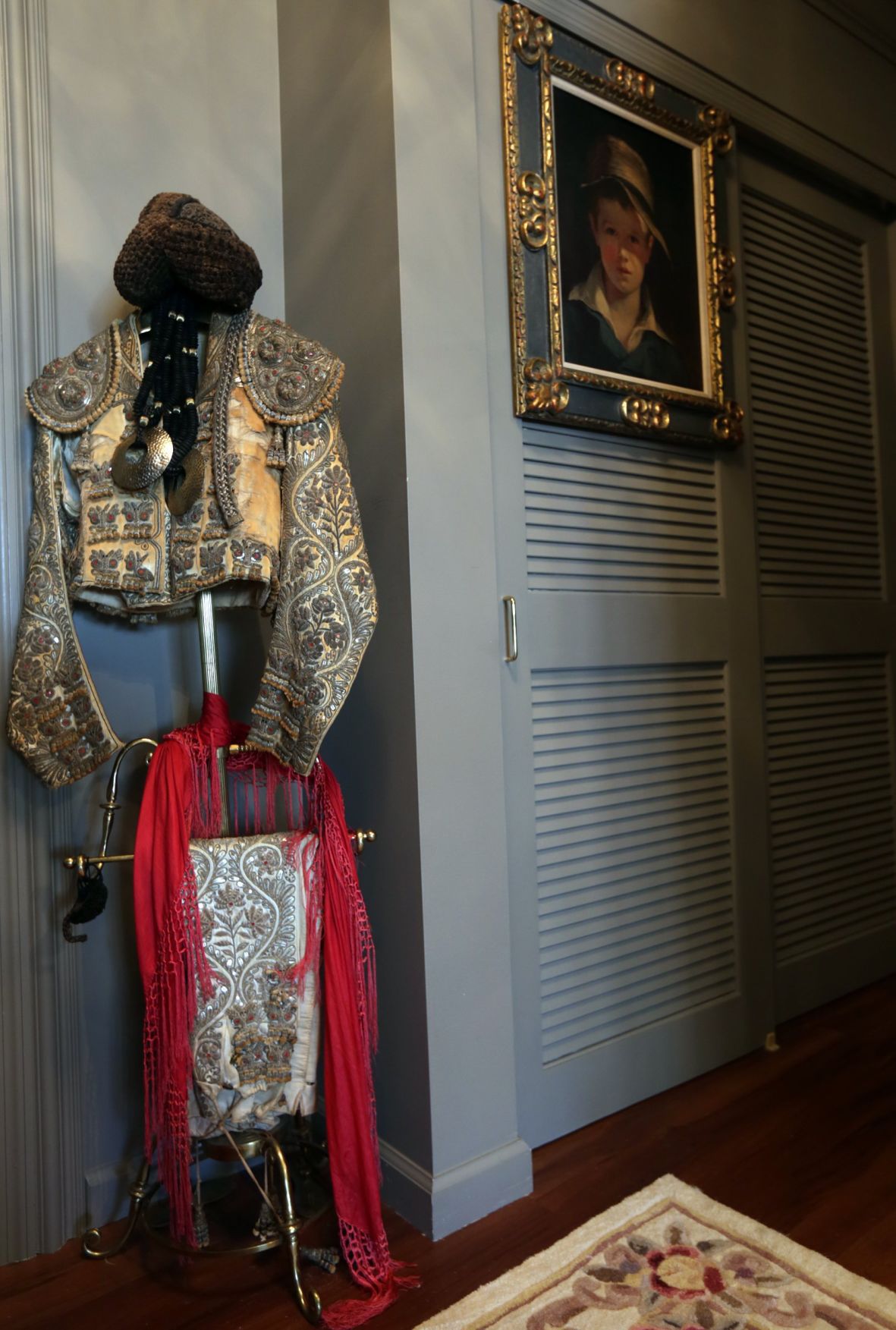 At home 94yearold adds elegance to Gatesworth apartment Home and