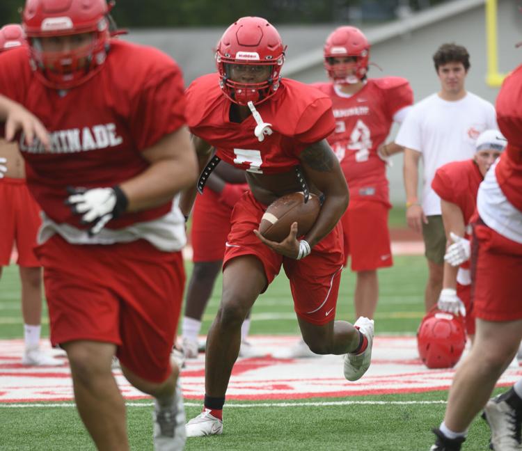 No. 10 large school: Versatile Chaminade looks for the perfect formula