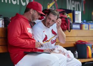 The St. Louis Cardinals return to Busch Stadium to play the Arizona Diamondbacks