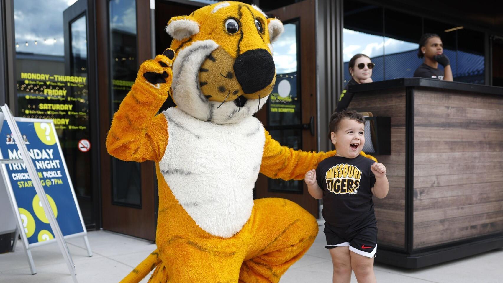 Trio of four-star commitments boosts Mizzou football in recruiting rankings