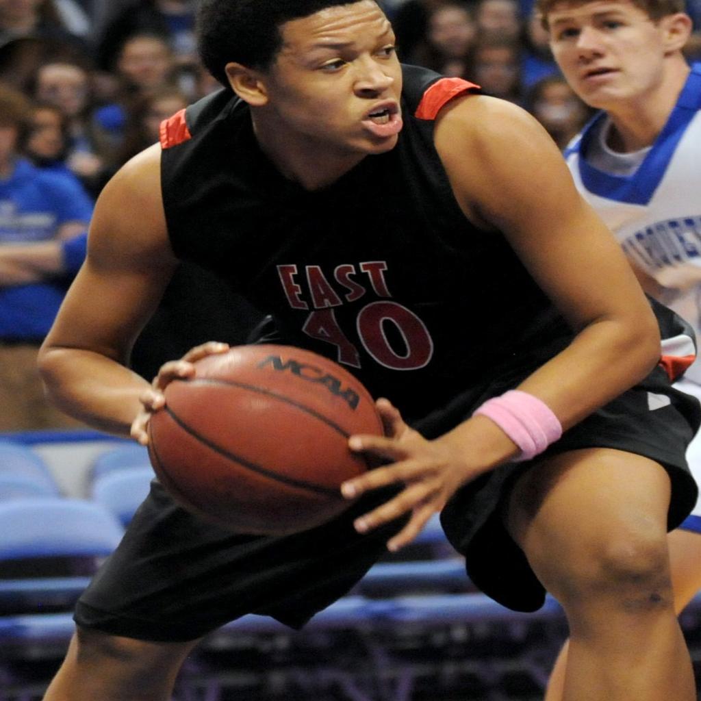 Alton Marquette Doomed By Slow Start Vs Glenbard East Boys Basketball Stltoday Com