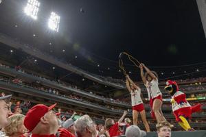 Cardinals take on Rockies at Busch Stadium