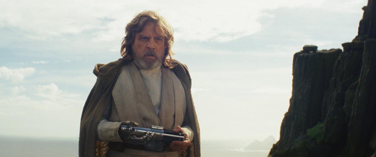 'Last Jedi' maintains 'Star Wars' momentum | Movie reviews | stltoday.com