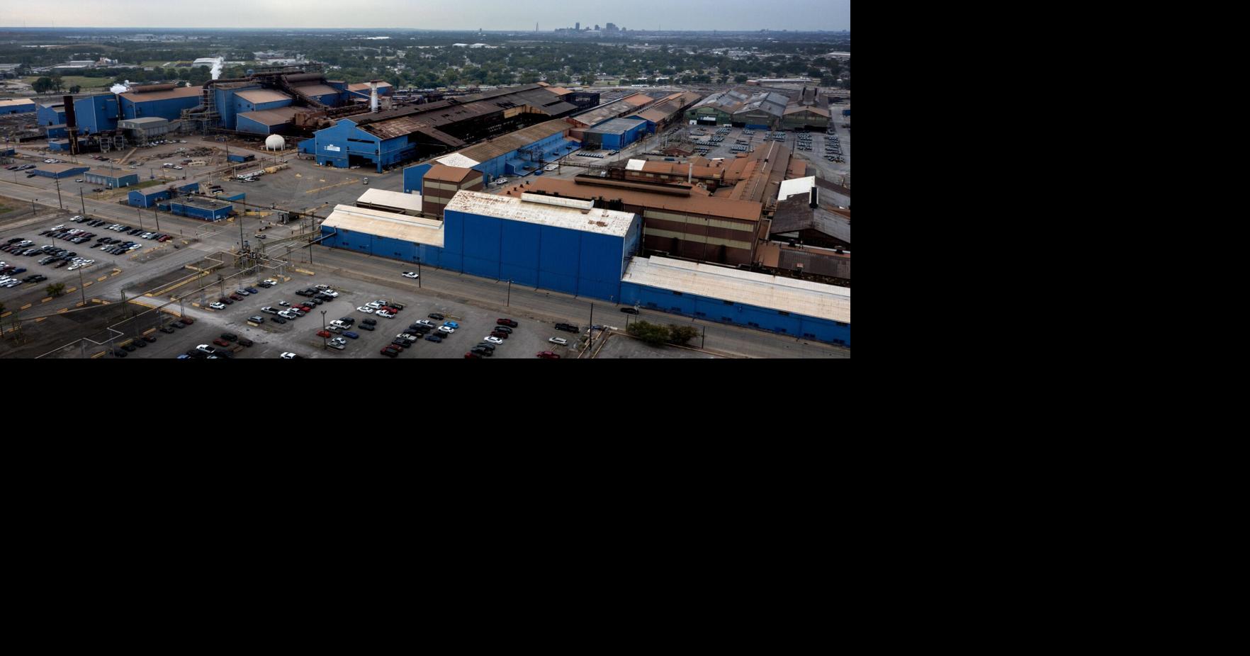 Illinois to investigate U.S. Steel layoff notices for Granite City workers