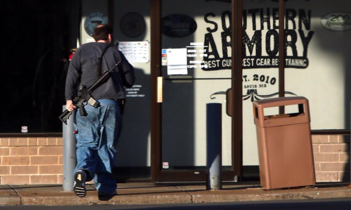 Crestwood gun store burglarized
