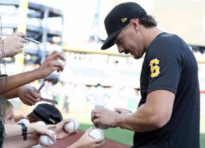 BASEBALL-MLB-PIT-DET/