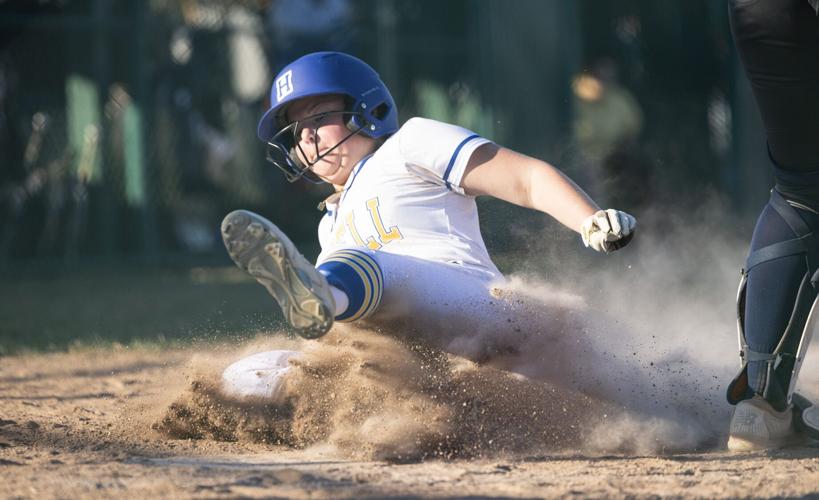 Defending state champ Francis Howell rolls past Francis Howell Central