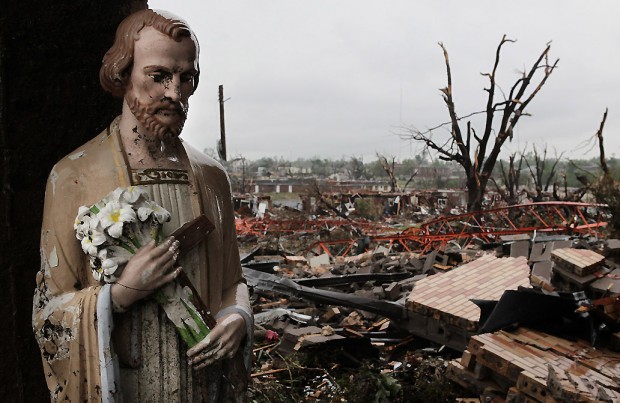 Joplin tornado, Monday