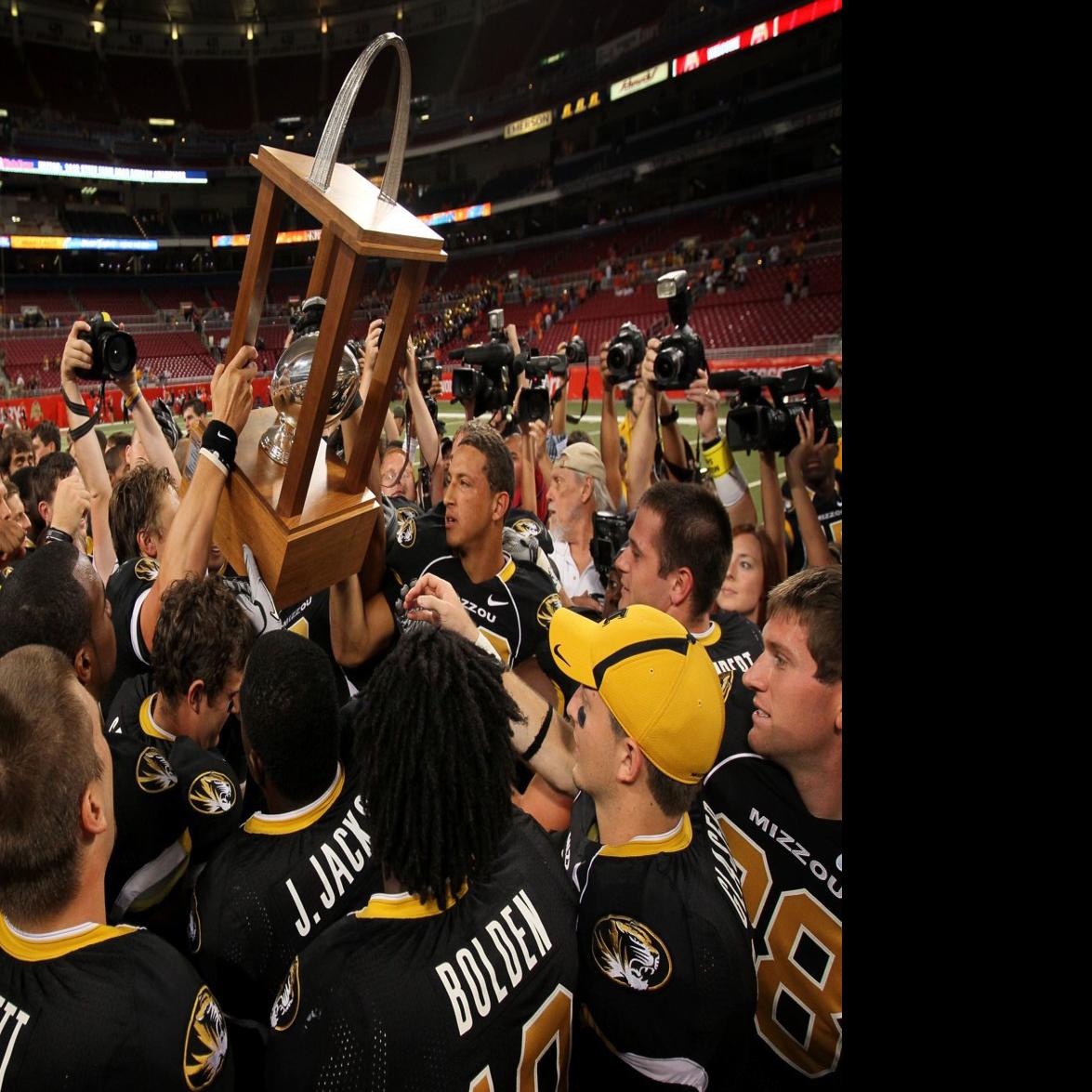 Mizzou Illinois Agree To Another Future Football Series Mizzou