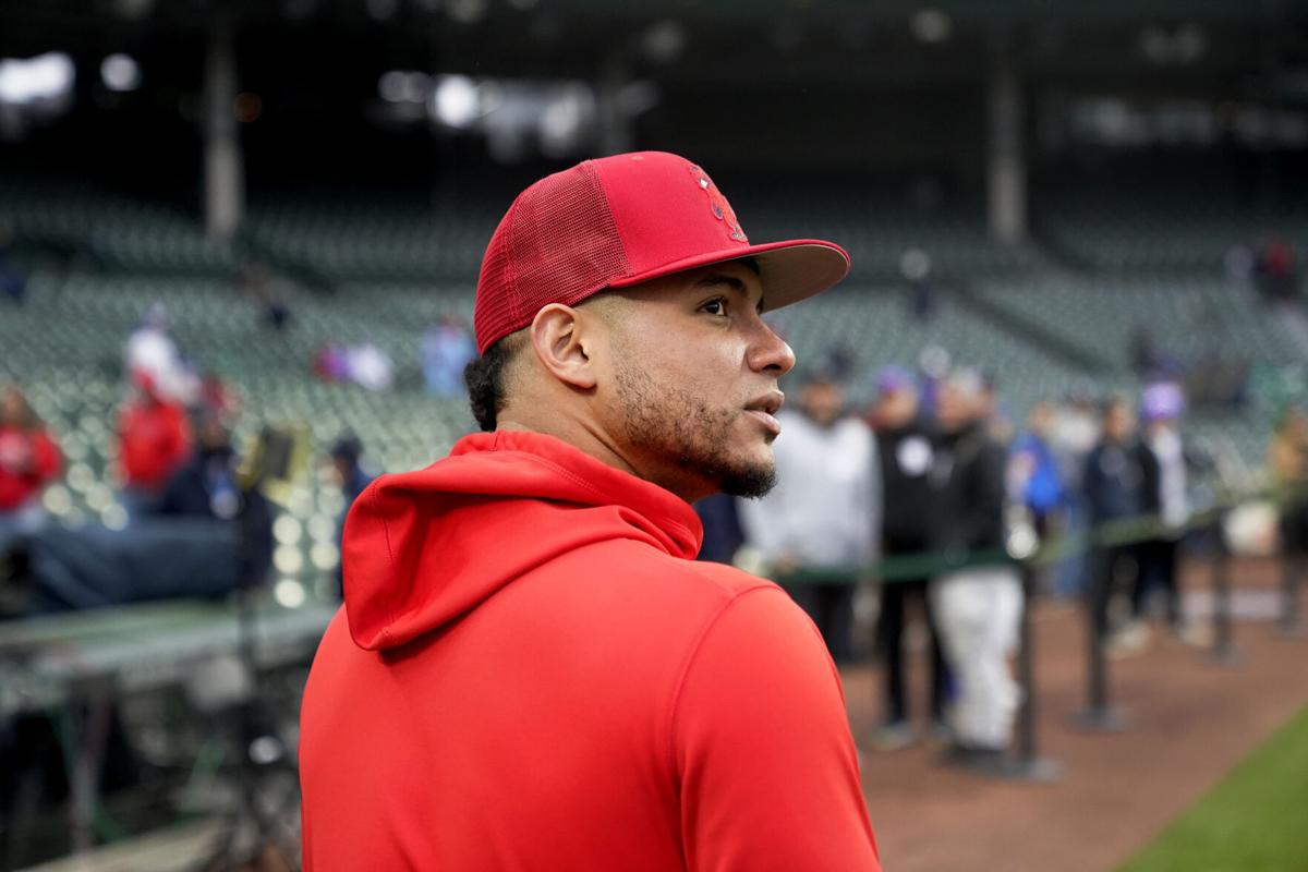Mozeliak introduces new Cardinals catcher Willson Contreras 
