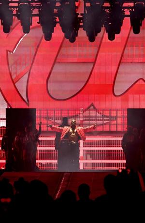 Chris Brown and Usher’s “Raymond and Brown” tour plays St. Louis' Dome at the America's Center