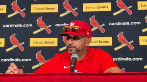 Yadier Molina, Albert Pujols show Cardinals youngsters what's possible, Oli Marmol says