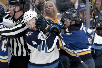 Blues face elimination by Jets in Game 6 in first round of the Stanley Cup playoffs