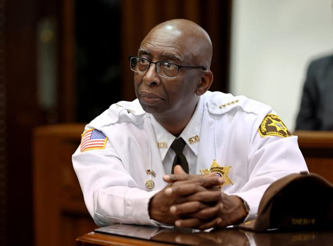 51���� Sheriff Vernon Betts