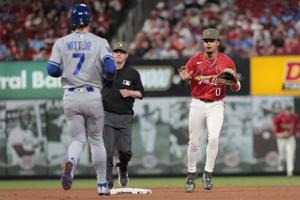 Cardinals host Royals