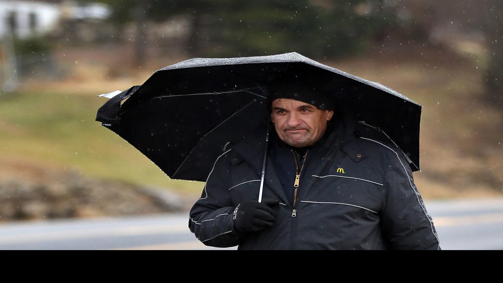Rain Settles Over St Louis But City Escapes Worst Of Wintry Mix