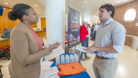 UMSL students explore career paths at Fall Internship and Job Fair