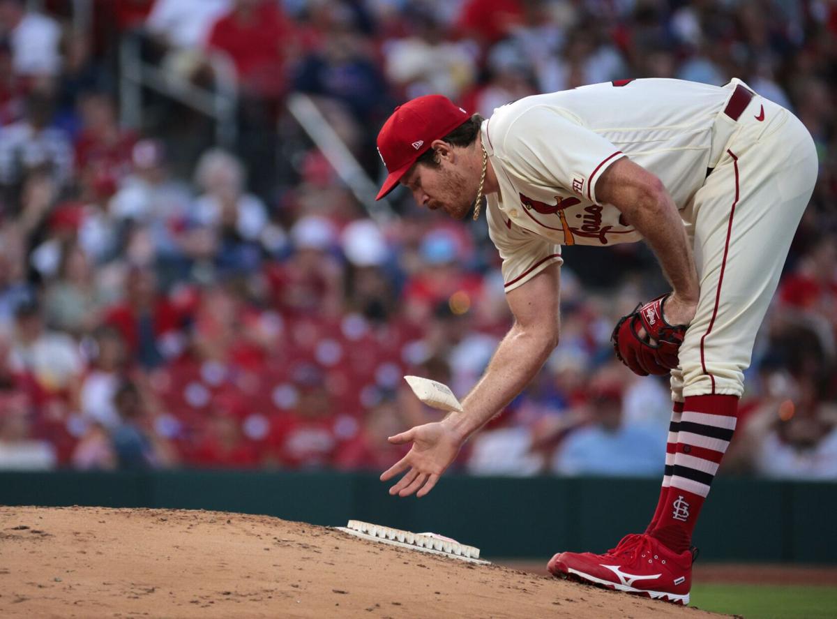 Back in the pits: Cardinals drop to 16 under .500 with lousy