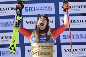 Jasmine Flury's downhill win at ski worlds aided by warm weather