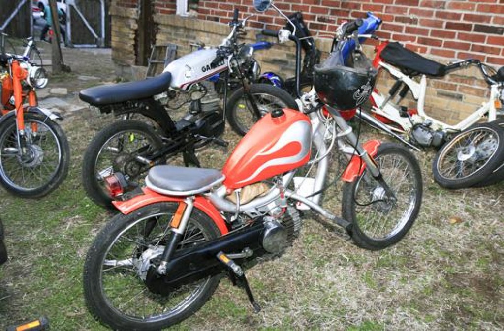 children's mopeds