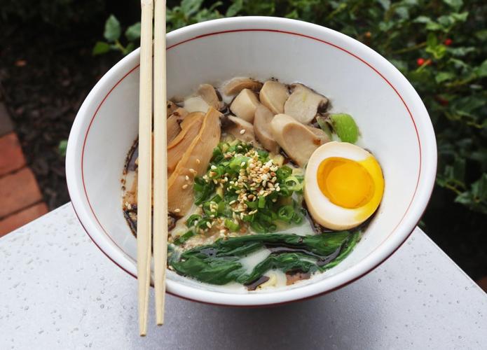 6. Nudo House