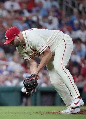 Cardinals lose 6-1 against the Chicago Cubs in game two