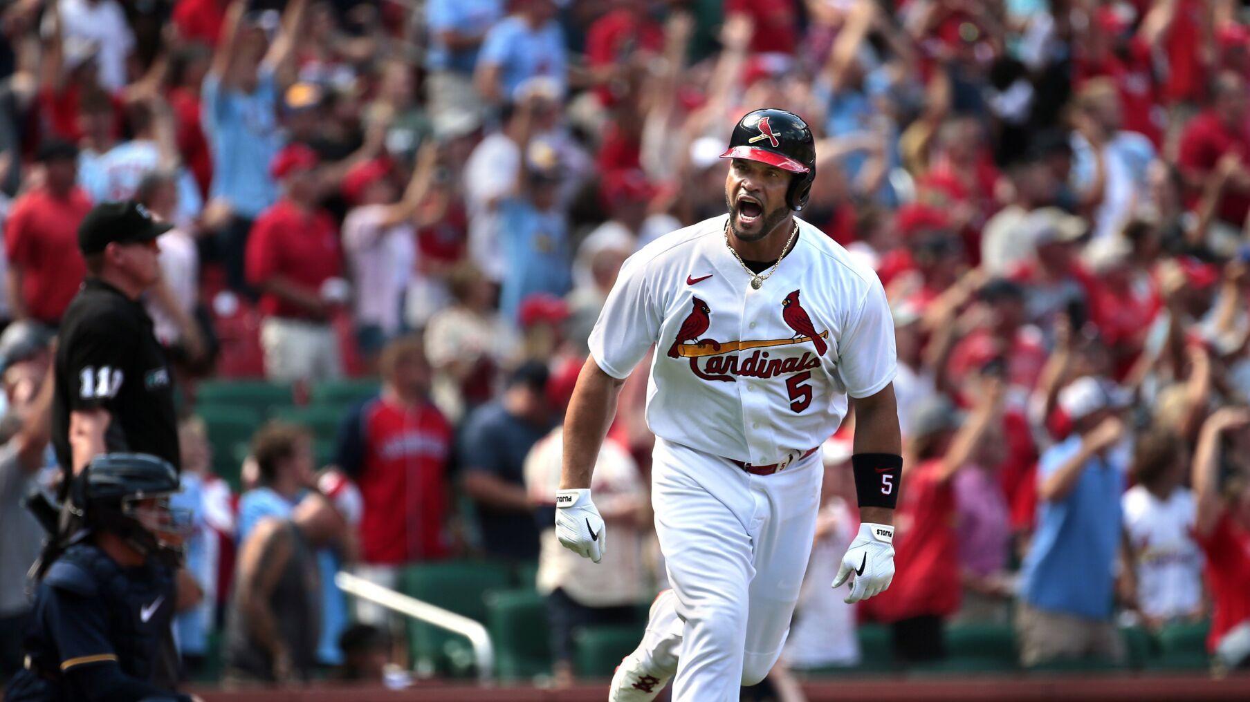 Quick hits: Pujols' first 2-homer game at Busch in 11 years sends Cardinals to win vs. Brewers