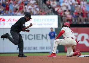 Cardinals look for series win against the Cubs