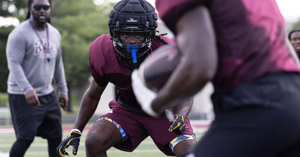 FOOTBALL RECRUITING | SUPER 30 PRESEASON COUNTDOWN Cardinal Ritter's DJ Boone wants to make an immediate impact at next level: No. 24