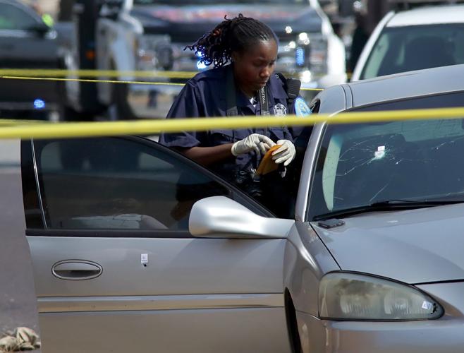 Two police officers shot in St. Louis