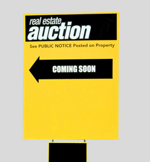 home auction sign